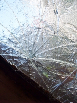 窓ガラスの災害対策